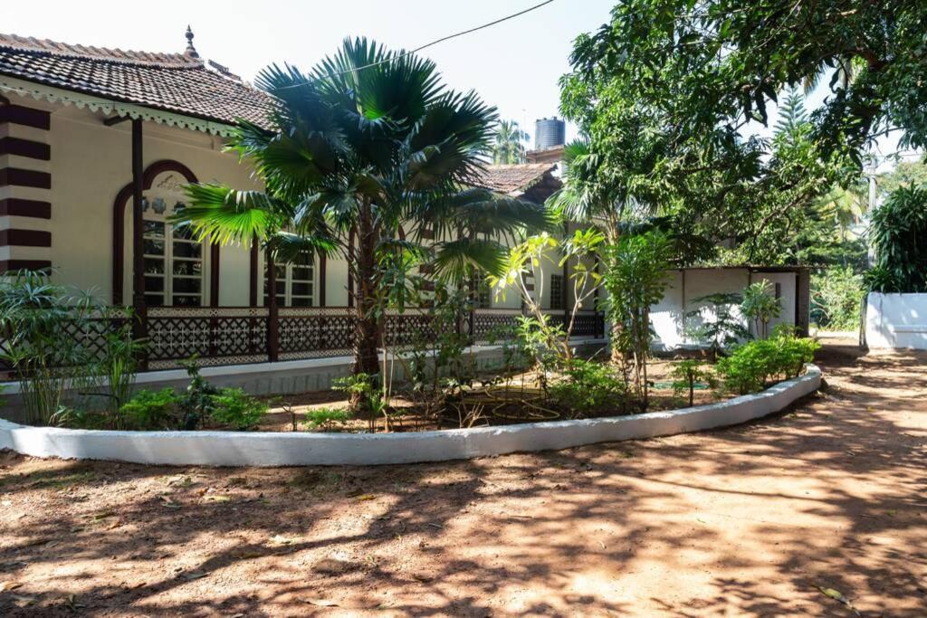 Villa Barbosa, 2 Bhk Villa & Luxury Rooms Near Colva, Sernabatim, Benaulim Beach Exteriör bild