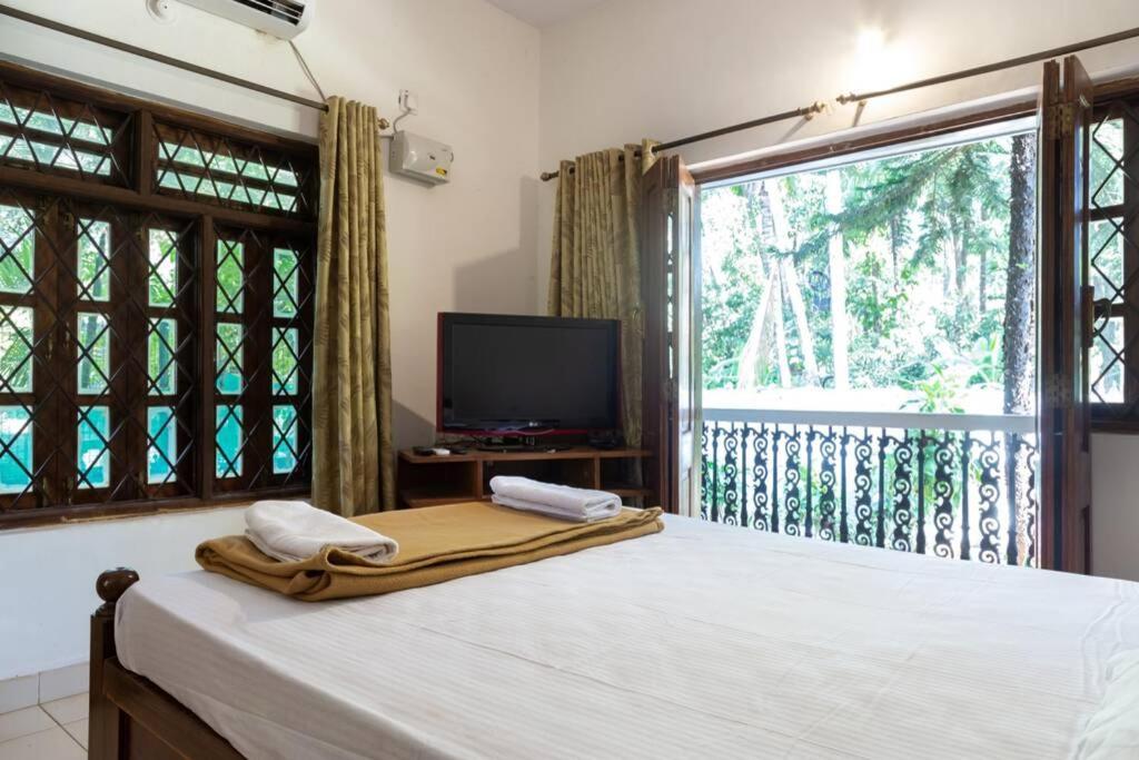 Villa Barbosa, 2 Bhk Villa & Luxury Rooms Near Colva, Sernabatim, Benaulim Beach Exteriör bild
